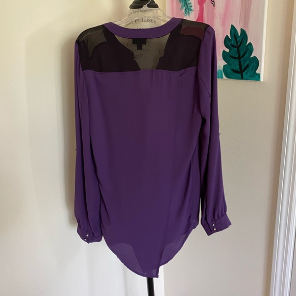 Top - Picture 2 of 4